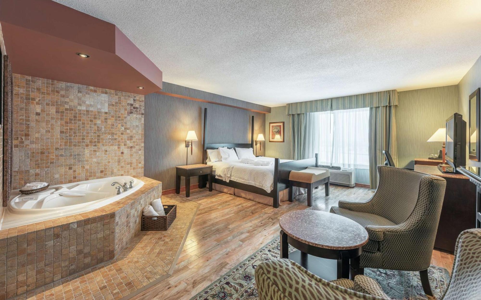 Hampton Inn & Suites By Hilton Монктон Екстер'єр фото