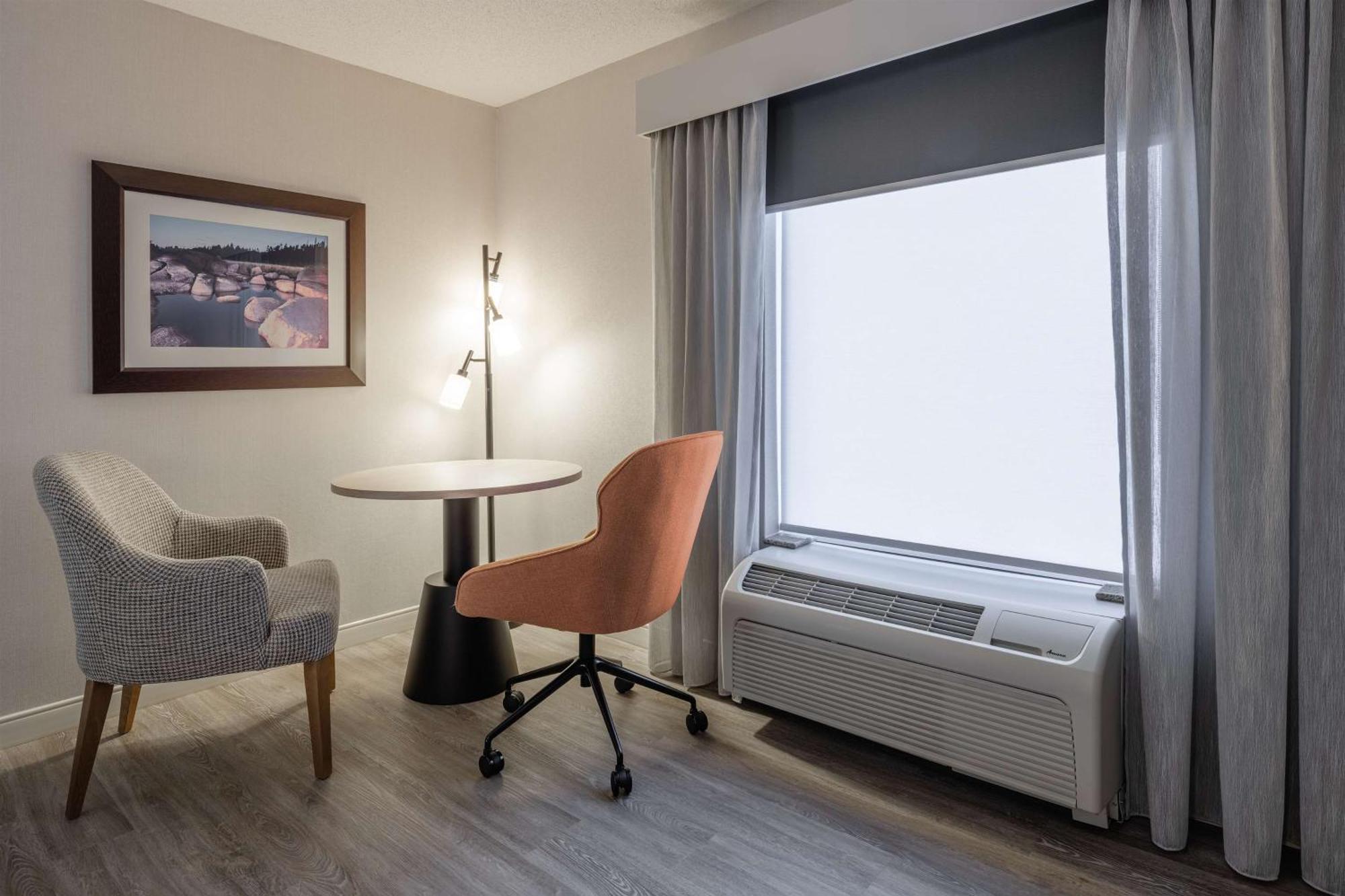 Hampton Inn & Suites By Hilton Монктон Екстер'єр фото