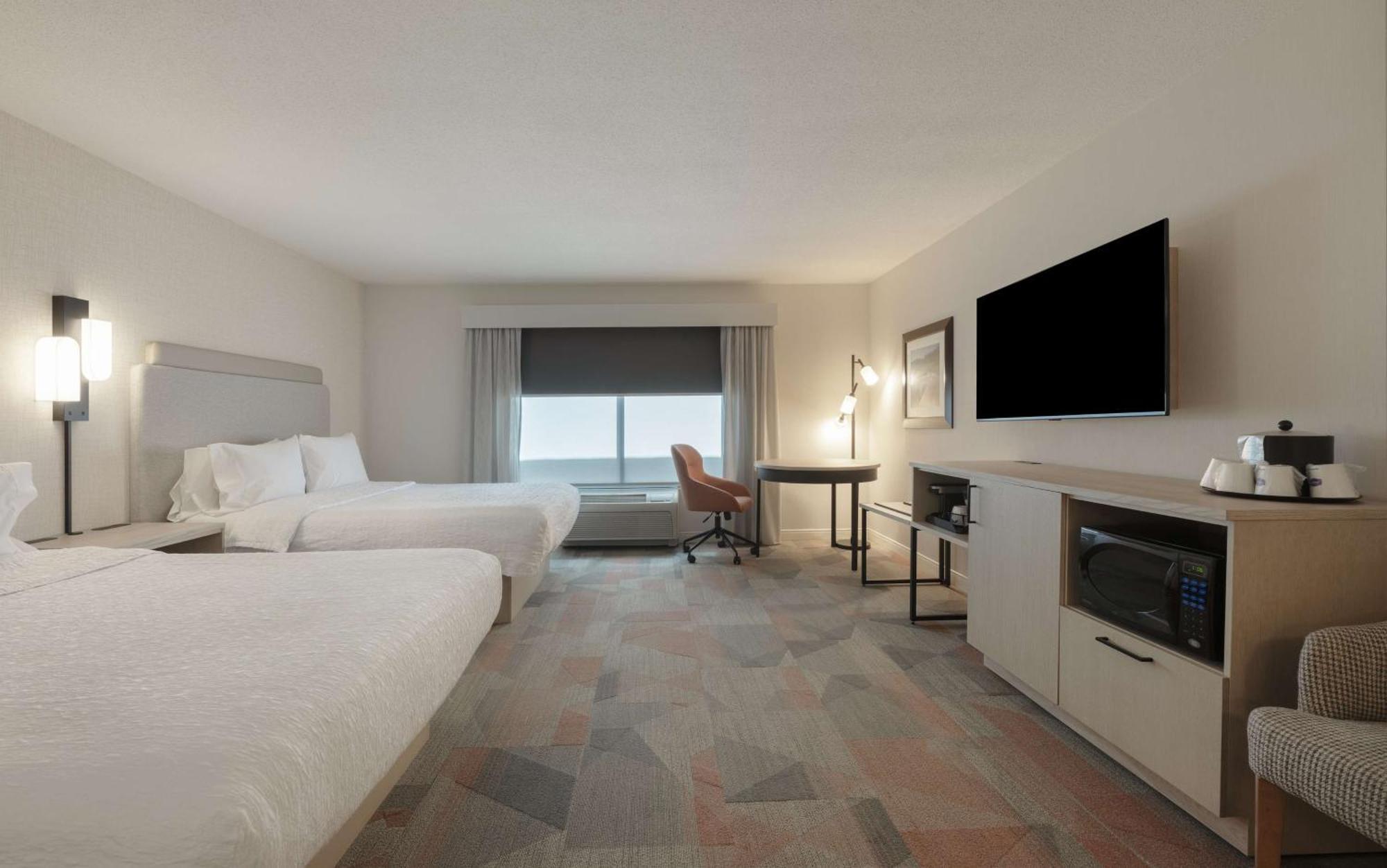 Hampton Inn & Suites By Hilton Монктон Екстер'єр фото