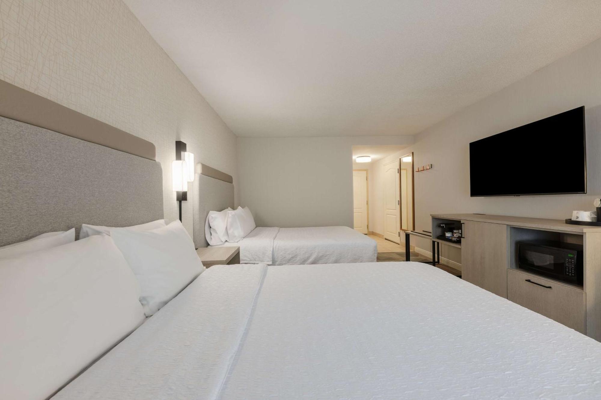 Hampton Inn & Suites By Hilton Монктон Екстер'єр фото